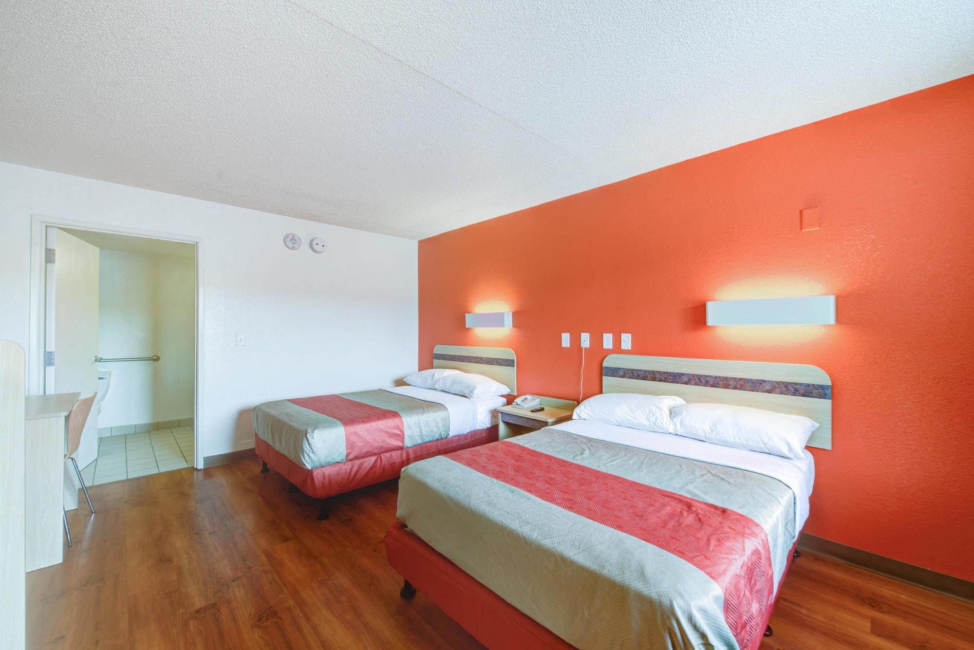 Motel 6-Norfolk, Va Εξωτερικό φωτογραφία